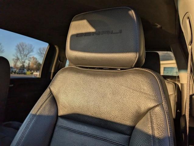 2020 GMC Sierra 3500HD 4WD Crew Cab Standard Bed Denali