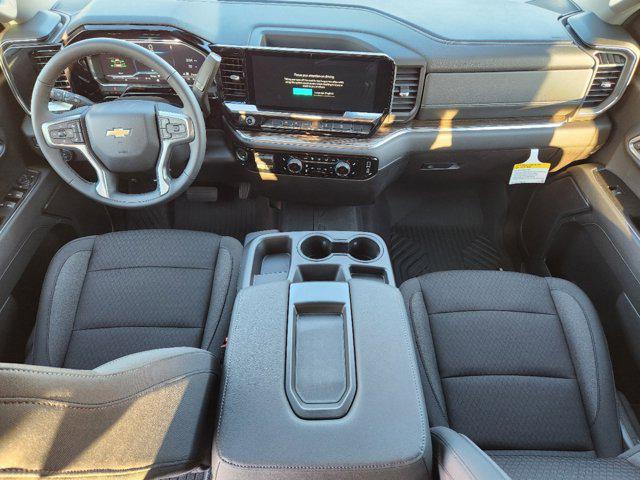 2025 Chevrolet Silverado 1500 LT 4WD