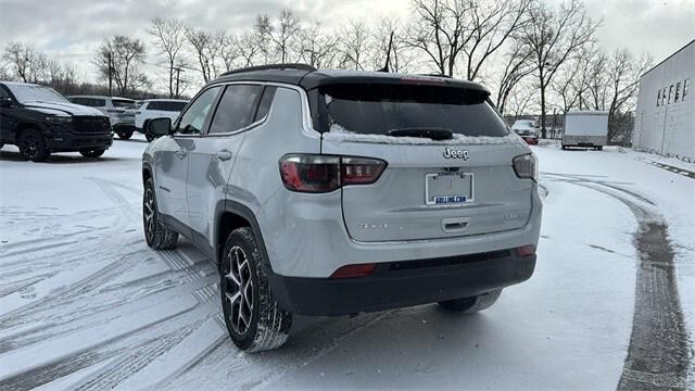 2025 Jeep Compass COMPASS LIMITED 4X4