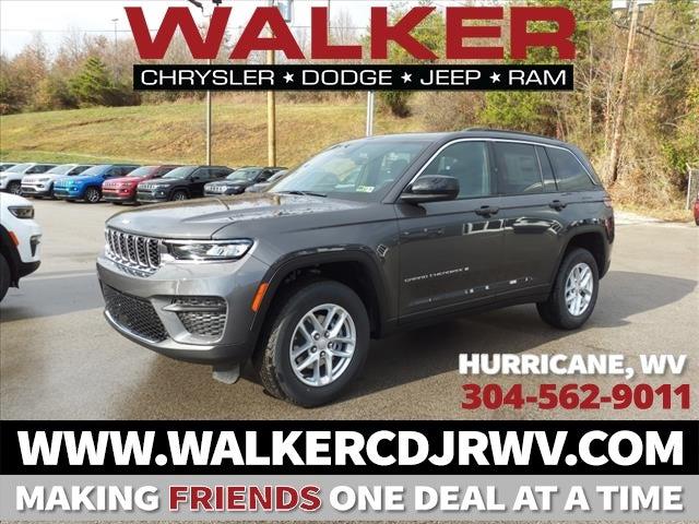 2025 Jeep Grand Cherokee GRAND CHEROKEE LAREDO X 4X4