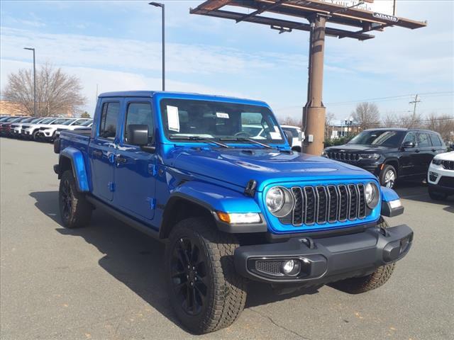 2025 Jeep Gladiator GLADIATOR NIGHTHAWK 4X4