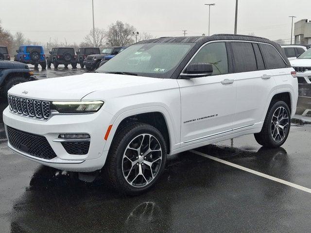 2025 Jeep Grand Cherokee GRAND CHEROKEE SUMMIT RESERVE 4X4