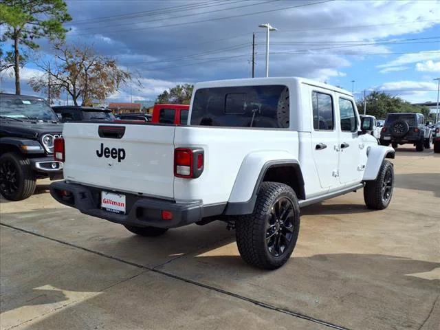 2025 Jeep Gladiator GLADIATOR NIGHTHAWK 4X4