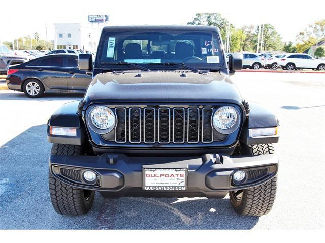 2025 Jeep Gladiator GLADIATOR NIGHTHAWK 4X4