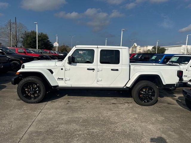 2025 Jeep Gladiator GLADIATOR NIGHTHAWK 4X4