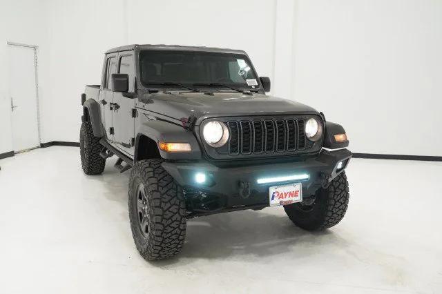 2025 Jeep Gladiator GLADIATOR SPORT 4X4