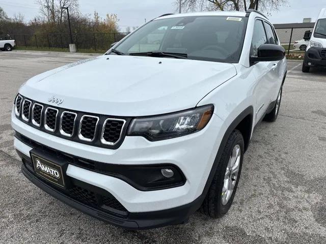 2025 Jeep Compass COMPASS LATITUDE 4X4