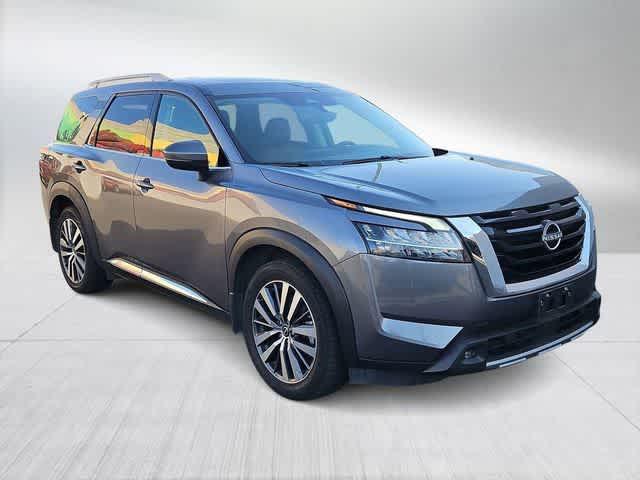 2022 Nissan Pathfinder Platinum 2WD