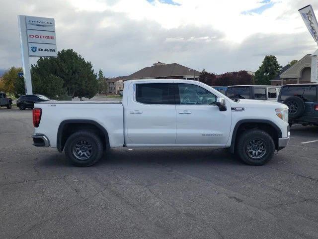 2022 GMC Sierra 1500 Limited 4WD Crew Cab Short Box SLT