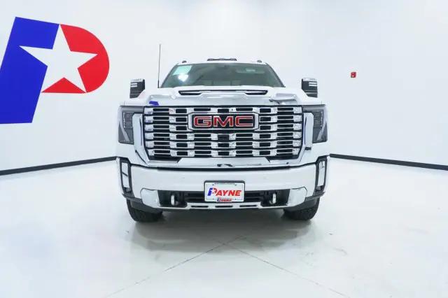 2024 GMC Sierra 2500HD 4WD Crew Cab Standard Bed Denali