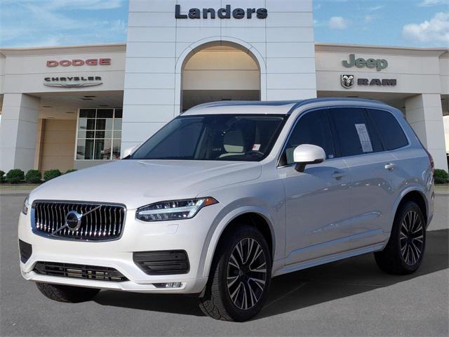 2022 Volvo XC90 T5 Momentum 7 Passenger