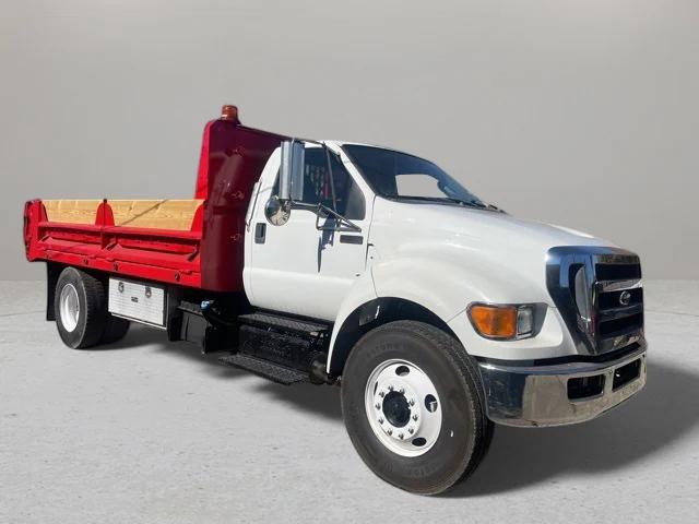 2011 Ford F-750 XL