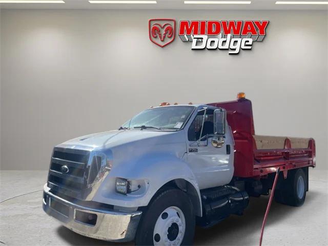2011 Ford F-750 XL