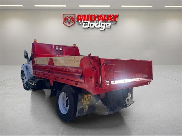 2011 Ford F-750 XL