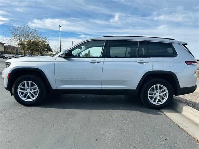 2023 Jeep Grand Cherokee L Laredo 4x4