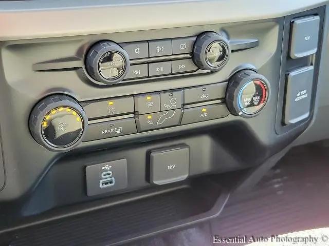 2023 Ford F-550 XLT