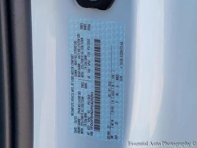 2023 Ford F-550 XLT