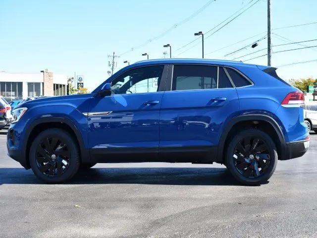 2025 Volkswagen Atlas Cross Sport 2.0T SE w/Technology