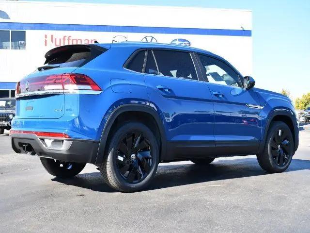 2025 Volkswagen Atlas Cross Sport 2.0T SE w/Technology