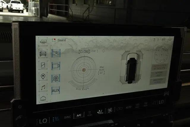 2025 GMC HUMMER EV 2X