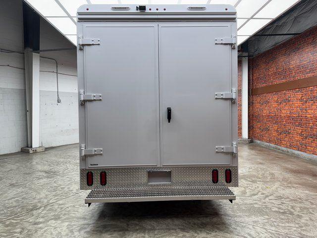 2024 Ford Transit Chassis Base