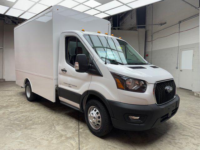 2024 Ford Transit Chassis Base
