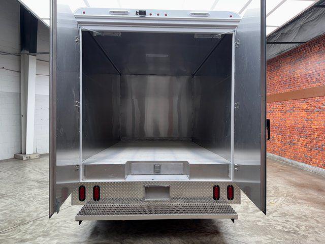 2024 Ford Transit Chassis Base