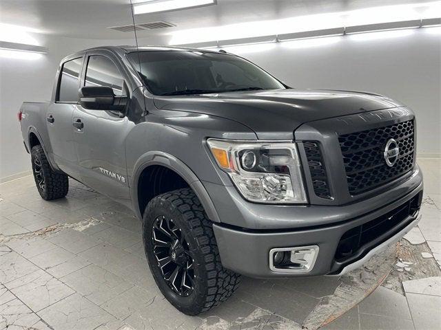 2019 Nissan TITAN PRO-4X