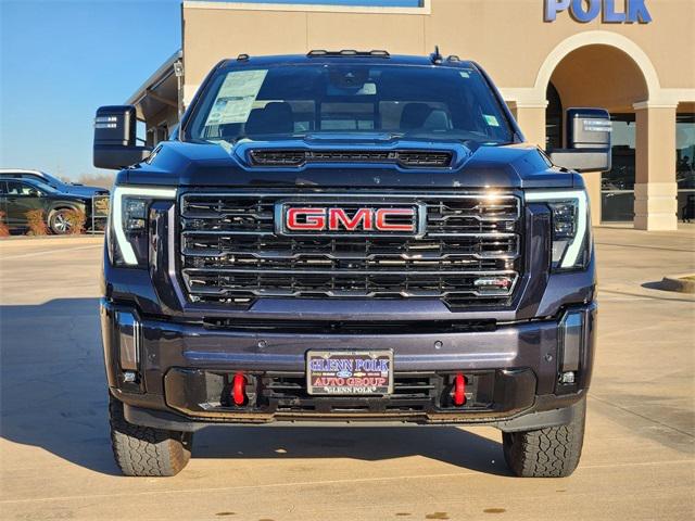 2024 GMC Sierra 2500HD 4WD Crew Cab Standard Bed AT4