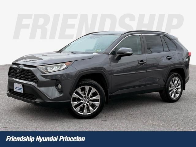 2020 Toyota RAV4 XLE Premium