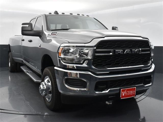 2024 RAM Ram 3500 RAM 3500 TRADESMAN CREW CAB 4X4 8 BOX