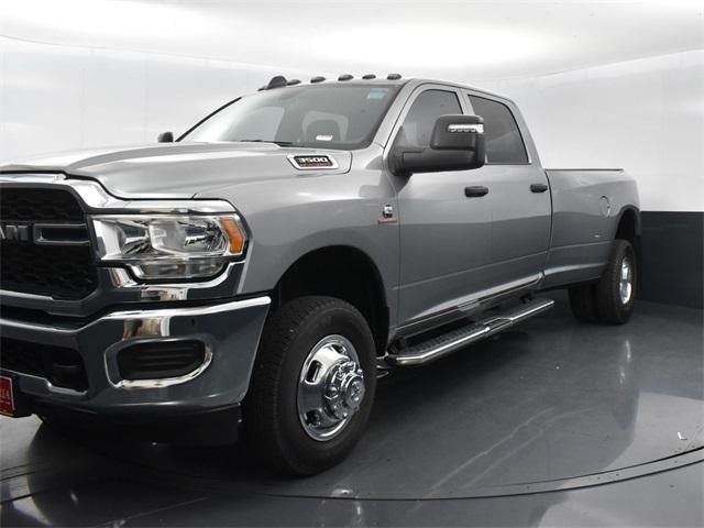 2024 RAM Ram 3500 RAM 3500 TRADESMAN CREW CAB 4X4 8 BOX