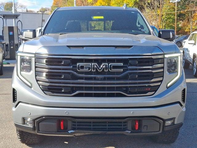 2024 GMC Sierra 1500 4WD Crew Cab Short Box AT4