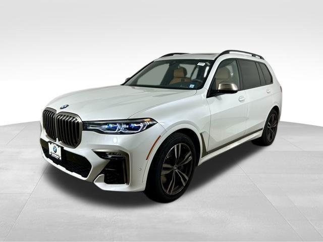 2022 BMW X7