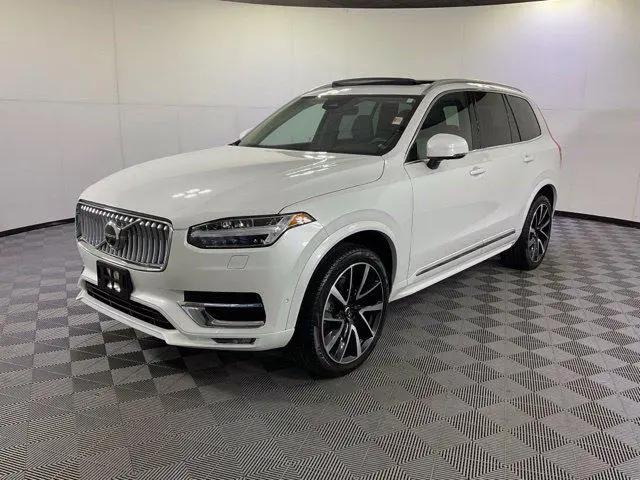 2024 Volvo XC90 B5 Plus Bright Theme for sale in Fort Wayne, IN