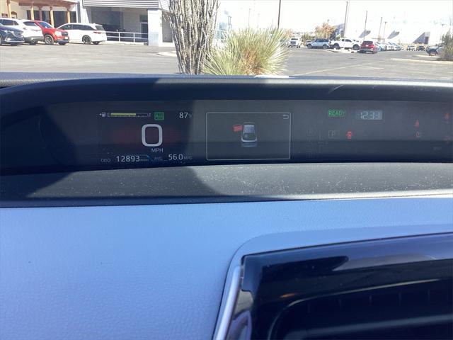 2022 Toyota Prius LE