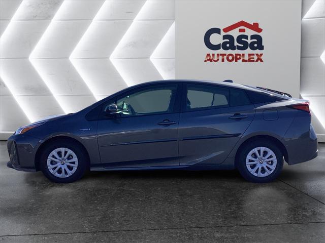 2022 Toyota Prius LE