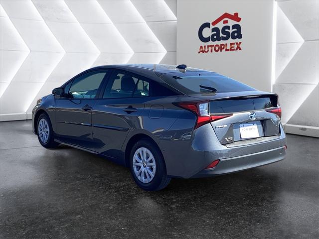 2022 Toyota Prius LE
