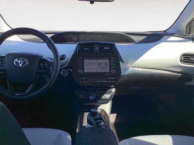 2022 Toyota Prius LE