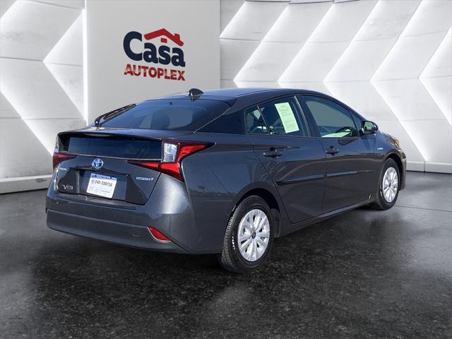 2022 Toyota Prius LE