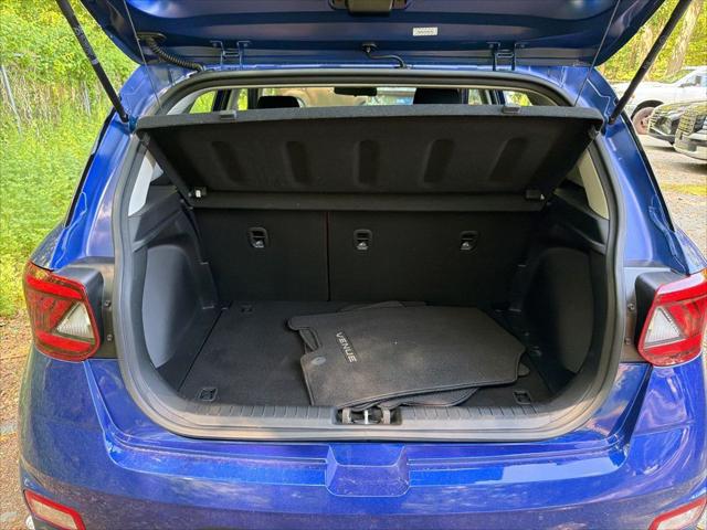 2021 Hyundai Venue SE