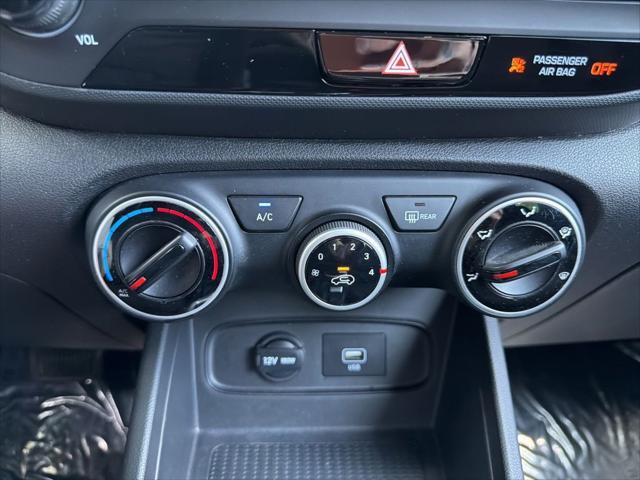 2021 Hyundai Venue SE