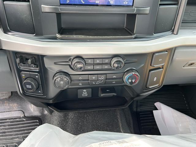 2024 Ford 600 XL