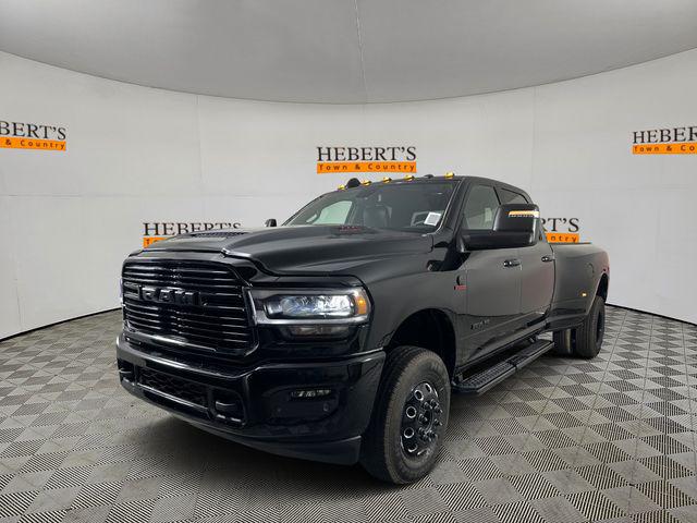 2024 RAM Ram 3500 RAM 3500 LARAMIE CREW CAB 4X4 8 BOX