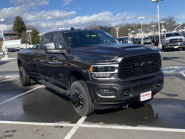 2024 RAM Ram 3500 RAM 3500 LARAMIE CREW CAB 4X4 8 BOX