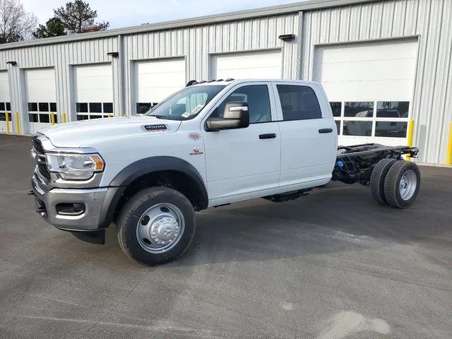 2024 RAM Ram 4500 Chassis Cab RAM 4500 TRADESMAN CHASSIS CREW CAB 4X4 60 CA