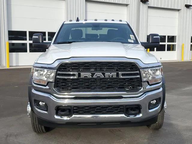 2024 RAM Ram 4500 Chassis Cab RAM 4500 TRADESMAN CHASSIS CREW CAB 4X4 60 CA