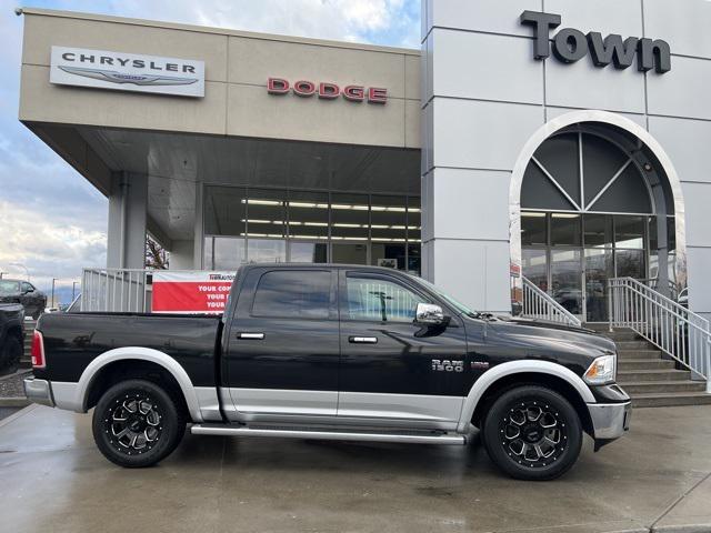 2018 RAM 1500 Laramie Crew Cab 4x4 57 Box