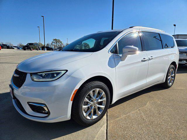 2022 Chrysler Pacifica Touring L AWD