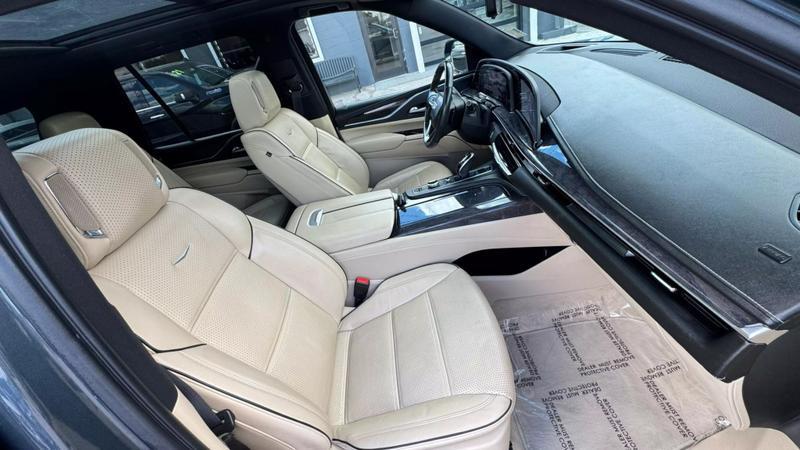 2021 Cadillac Escalade 4WD Premium Luxury